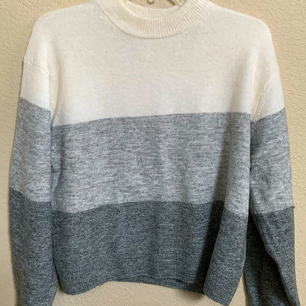 H&M Sweater